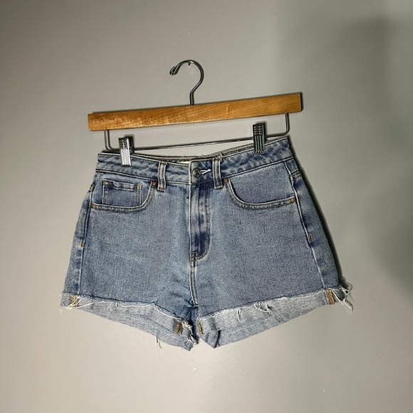 Pacsun Mom Short Size 23 - Picture 2 of 5